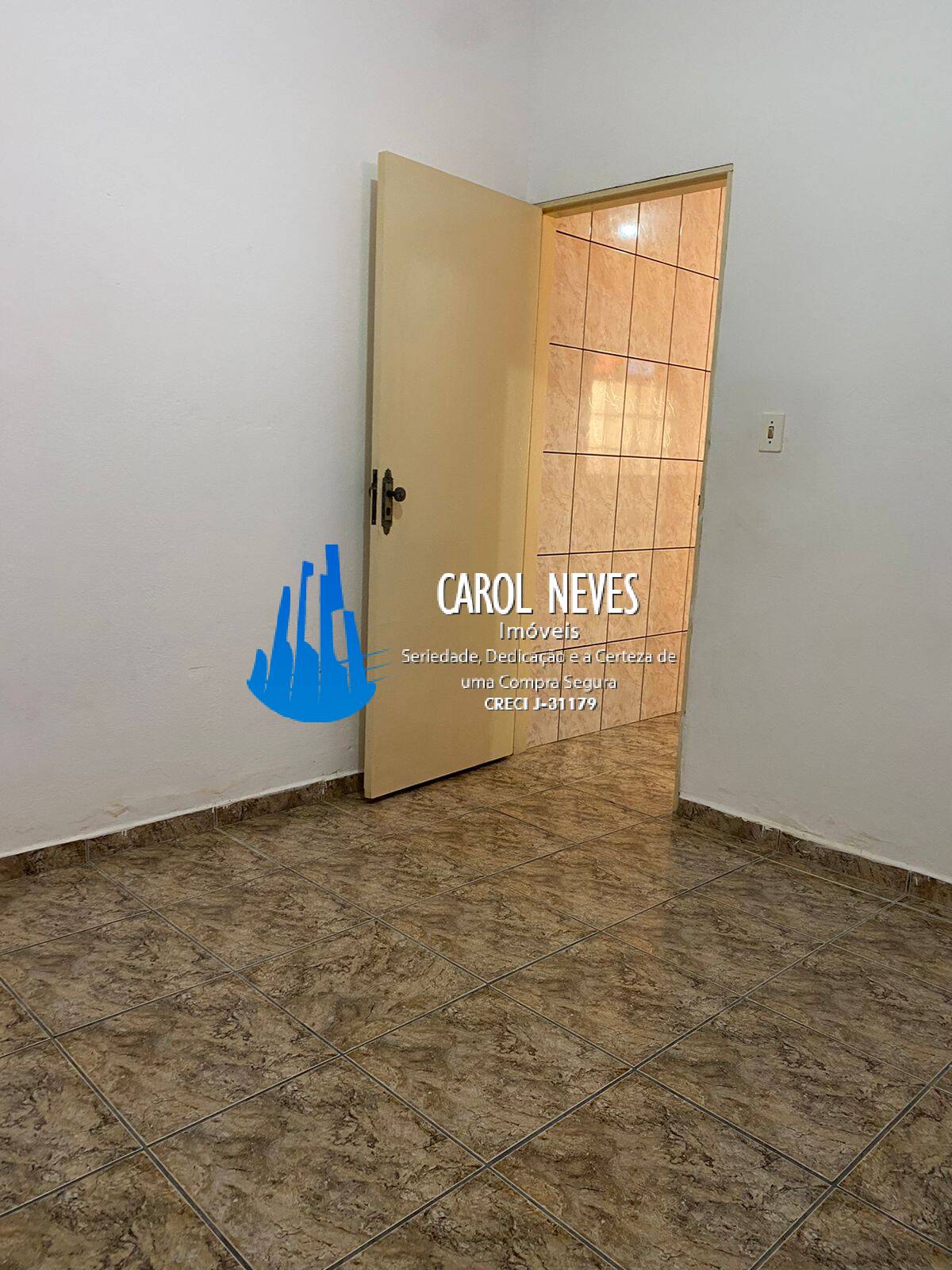 Casa à venda com 2 quartos, 72m² - Foto 19