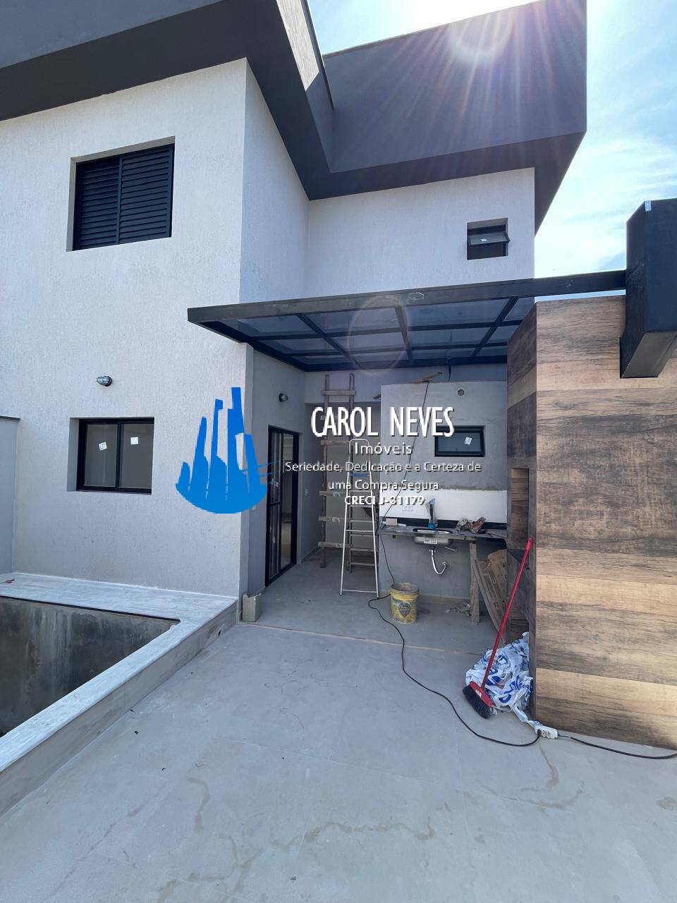 Casa à venda com 2 quartos, 90m² - Foto 4