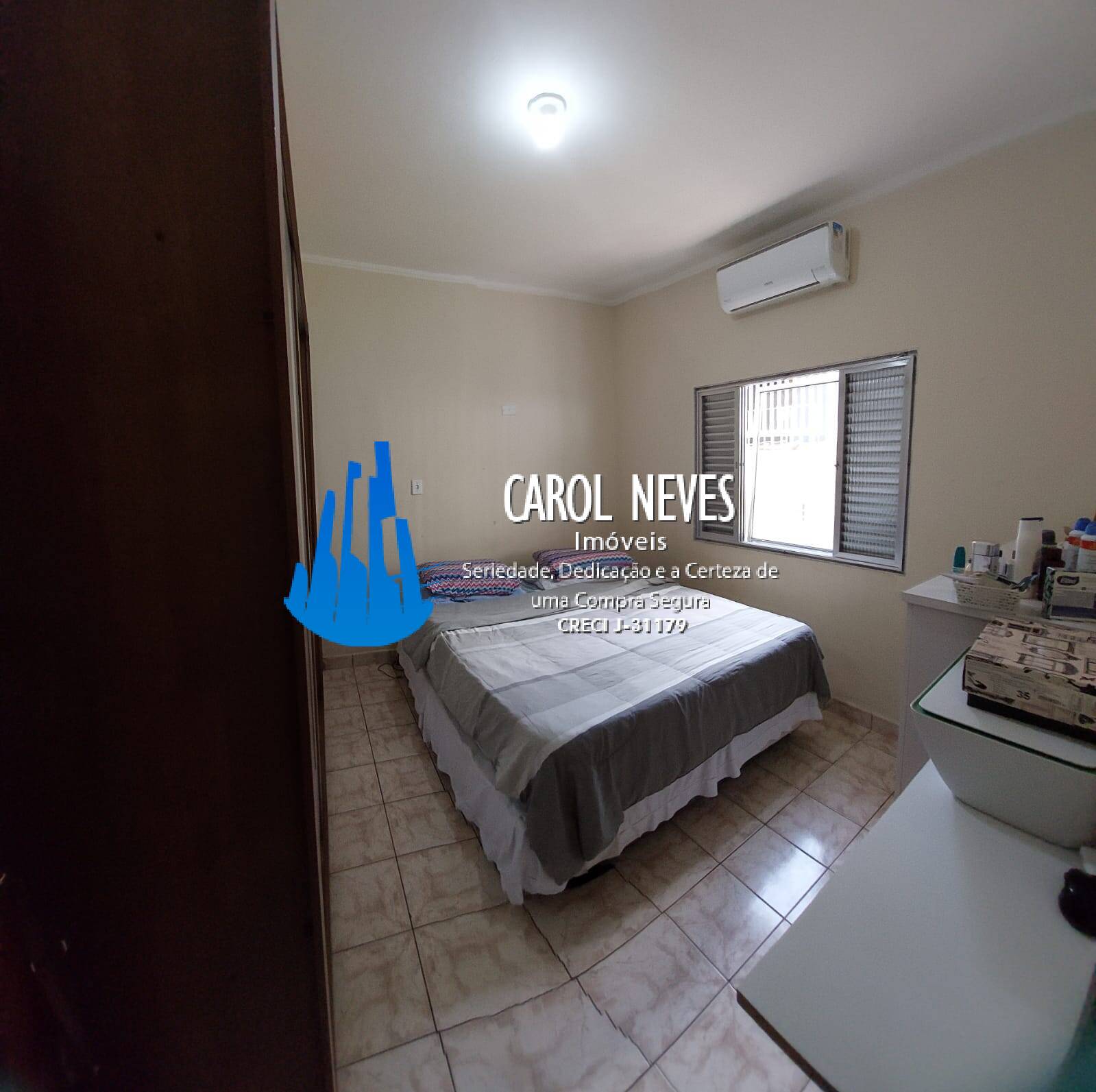 Casa à venda com 2 quartos, 70m² - Foto 16