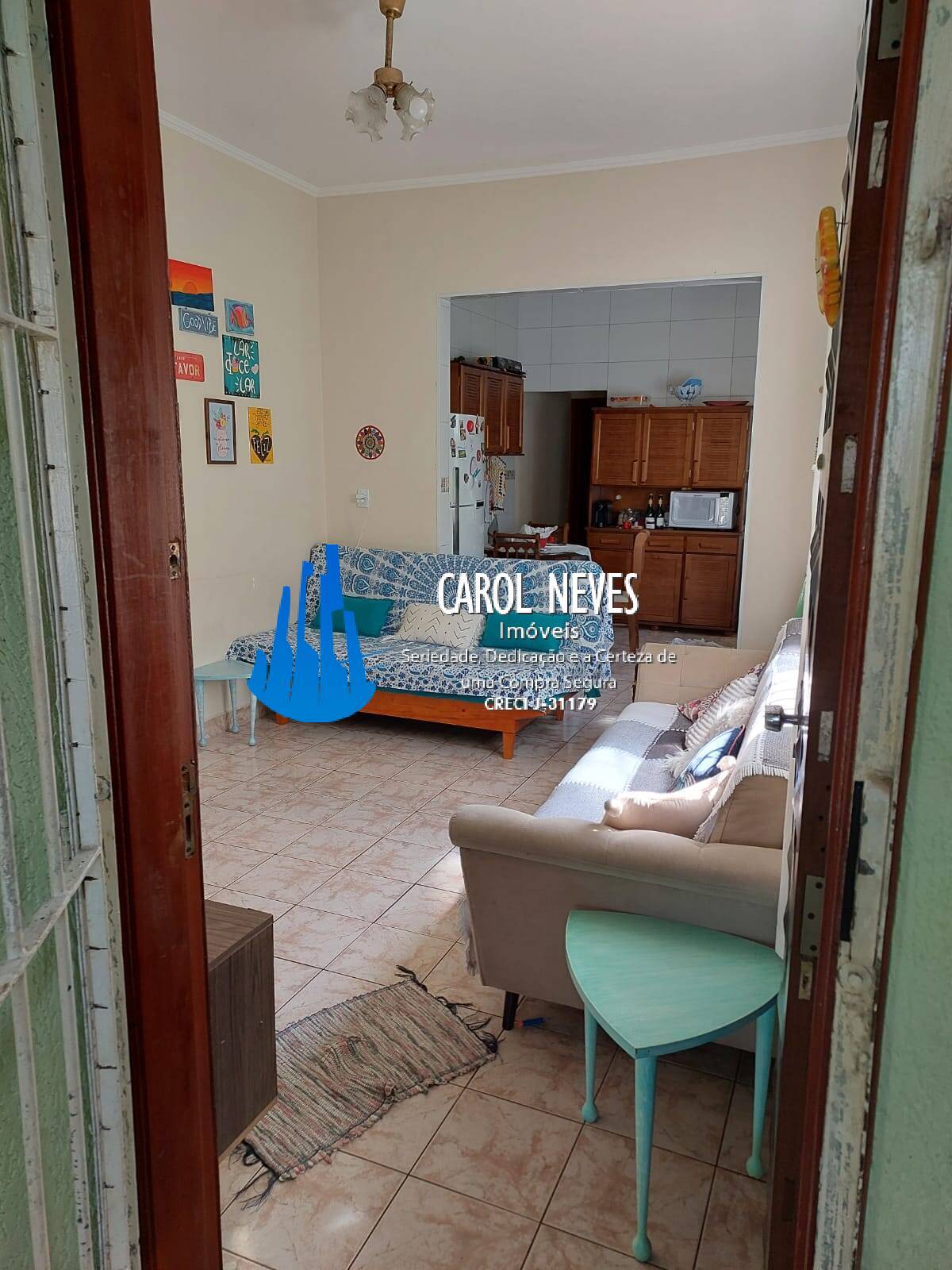 Casa à venda com 2 quartos, 70m² - Foto 8