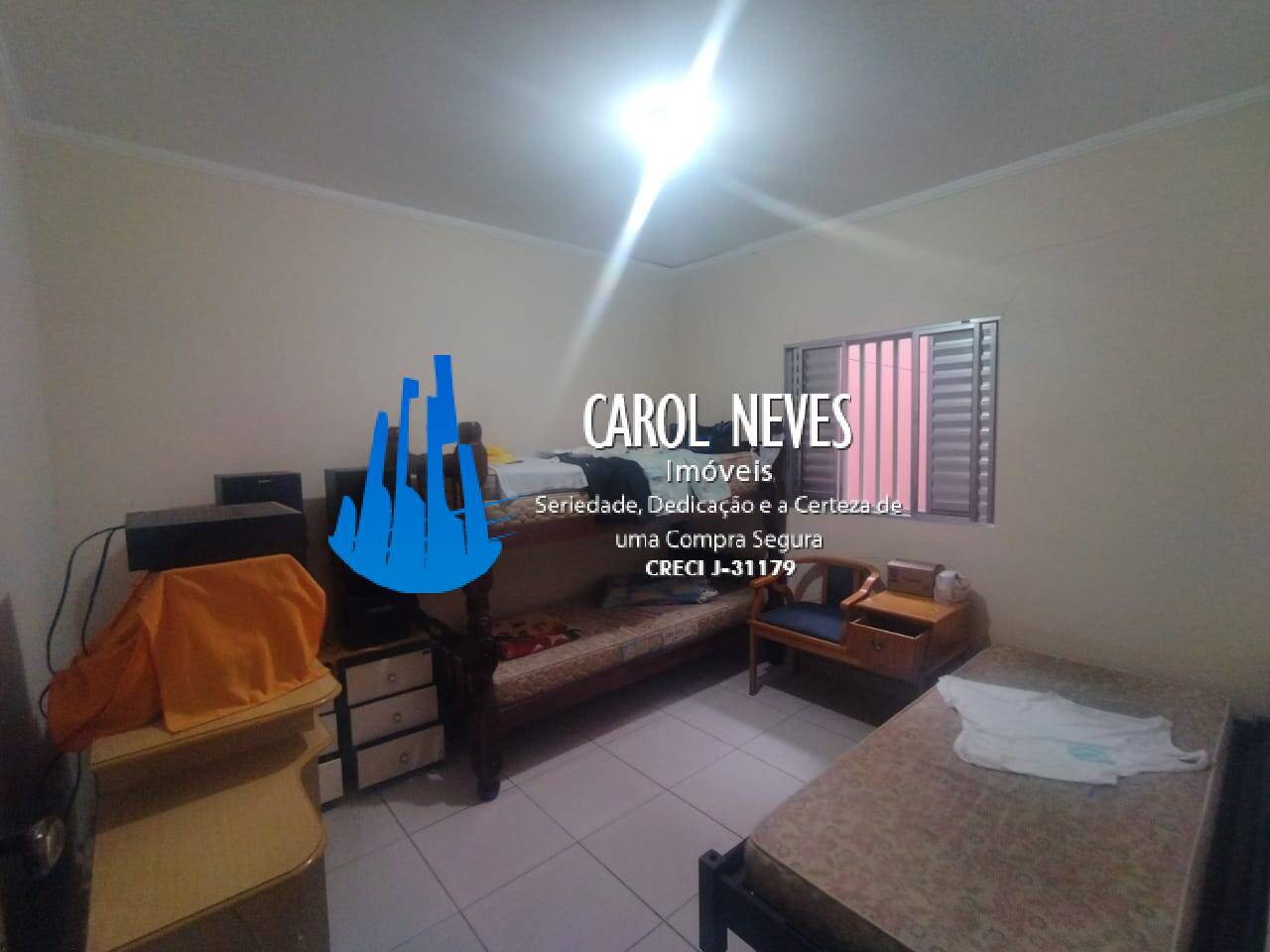 Casa à venda com 2 quartos, 180m² - Foto 12