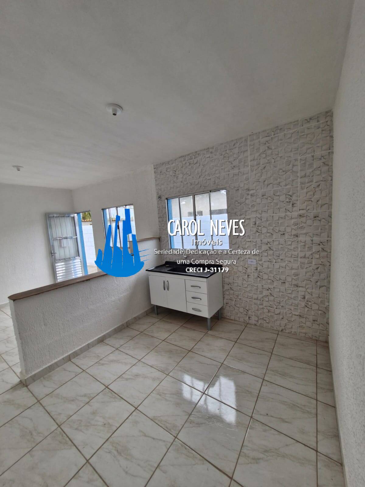 Casa à venda com 2 quartos, 120m² - Foto 10