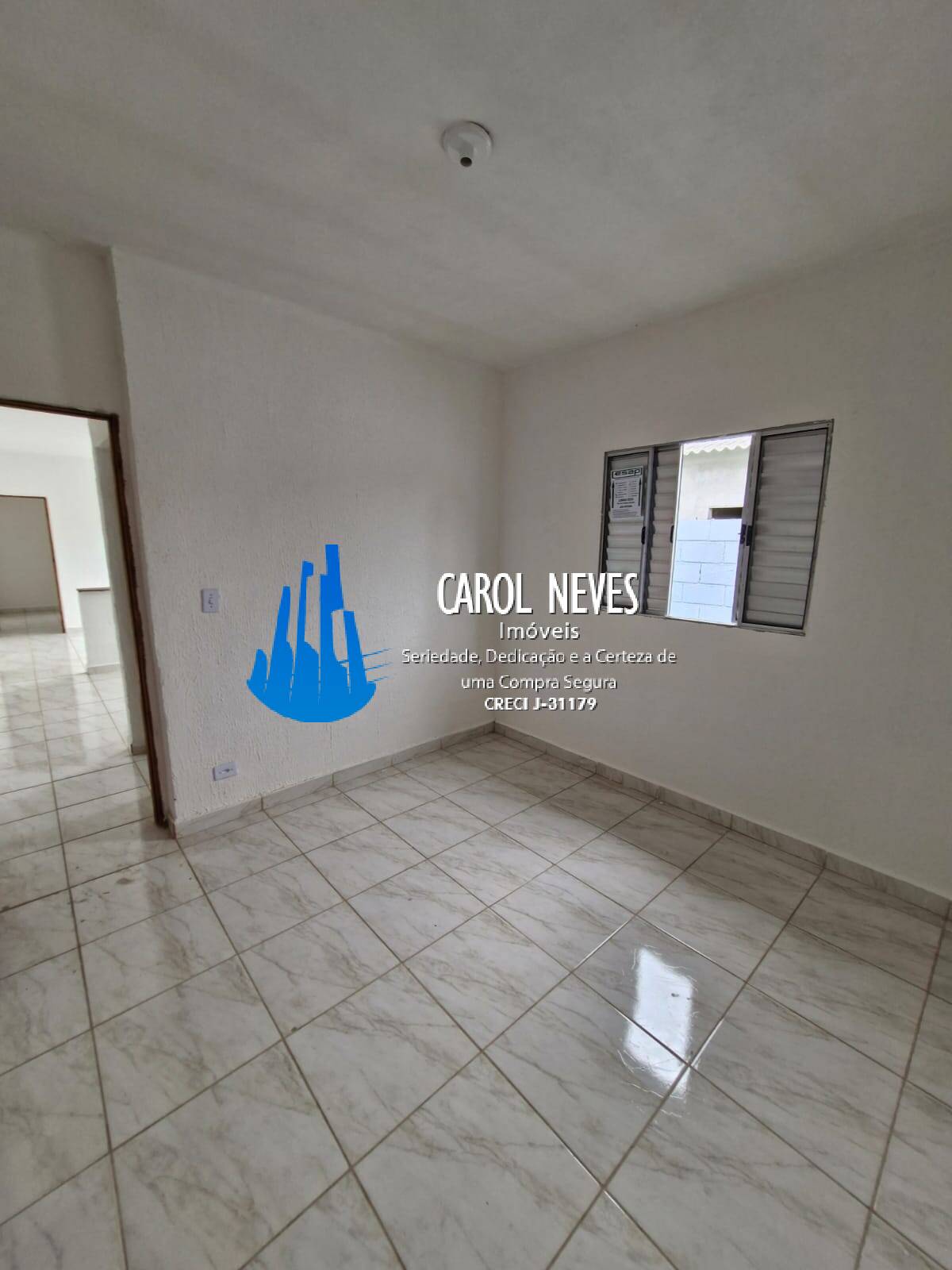 Casa à venda com 2 quartos, 120m² - Foto 16