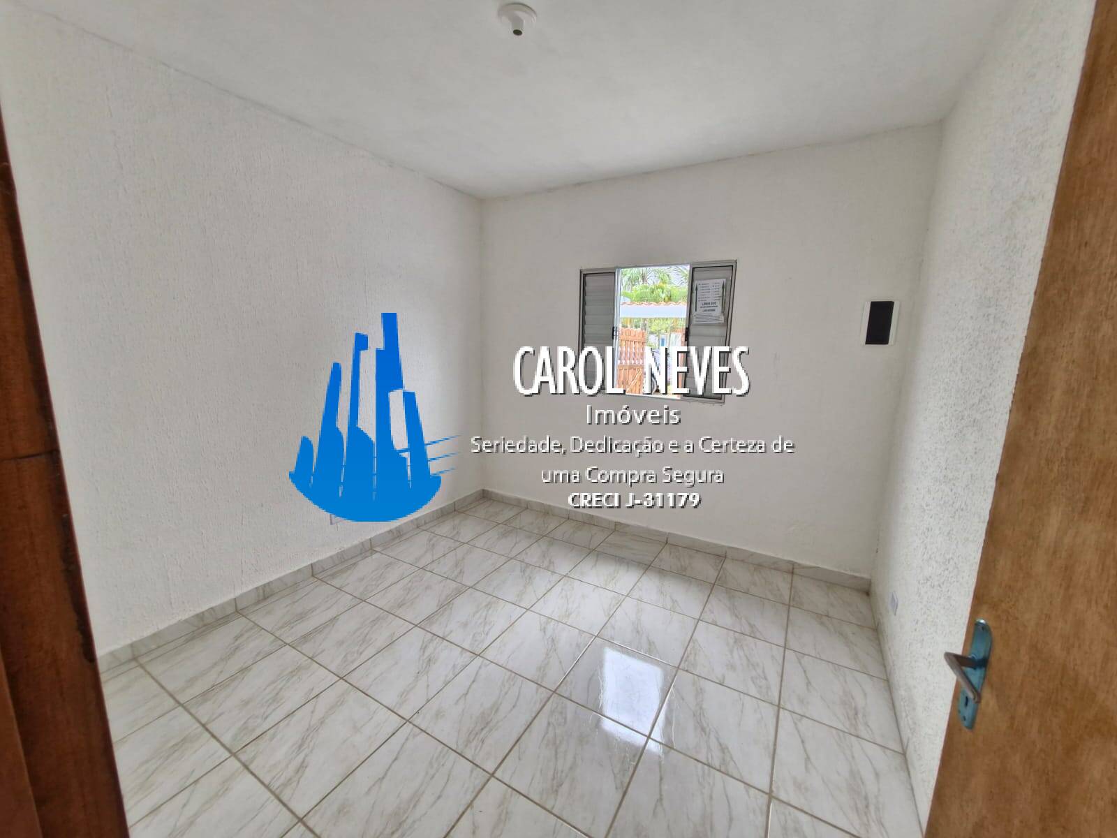 Casa à venda com 2 quartos, 1682m² - Foto 18