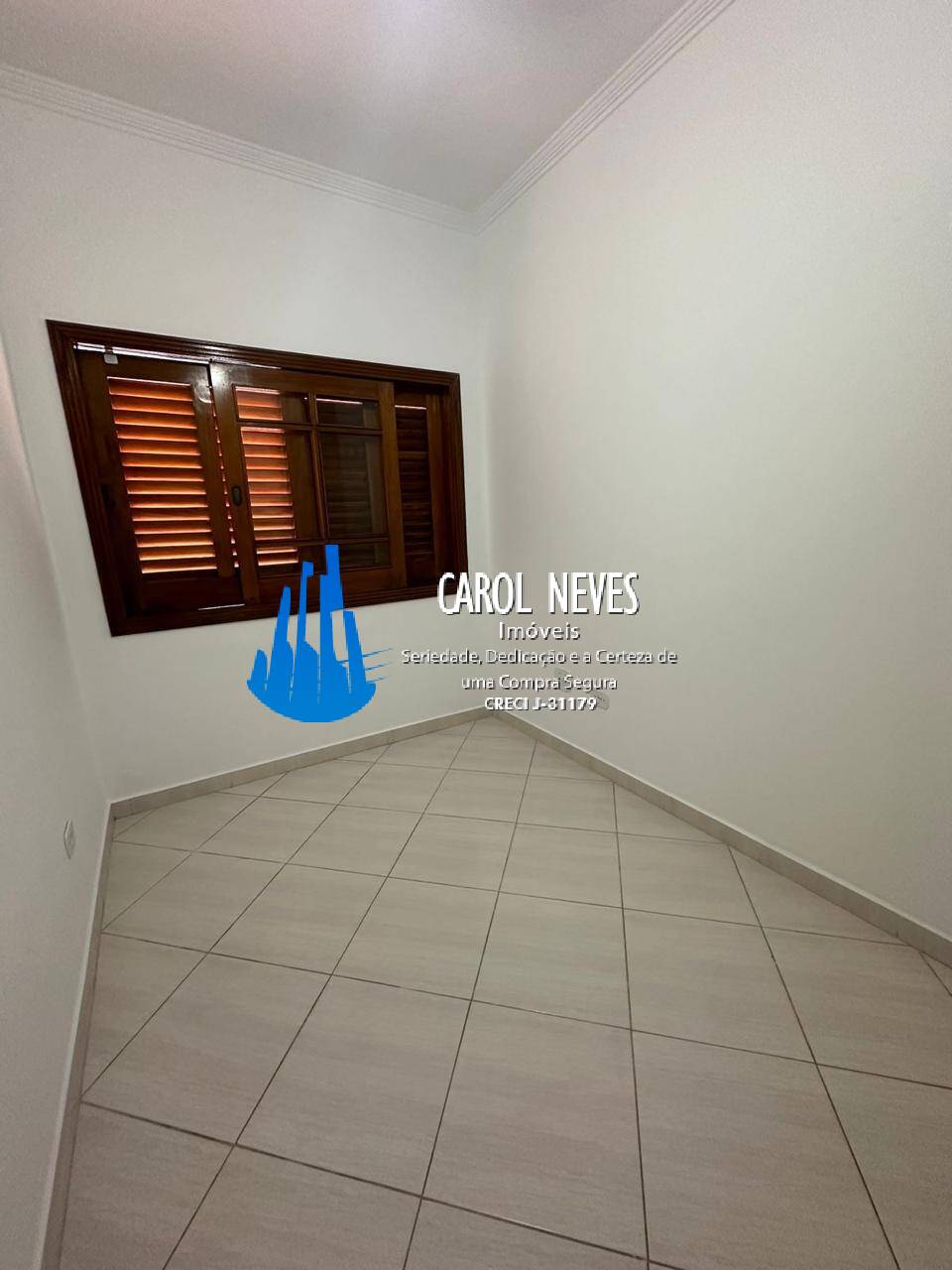 Casa à venda com 3 quartos, 110m² - Foto 18