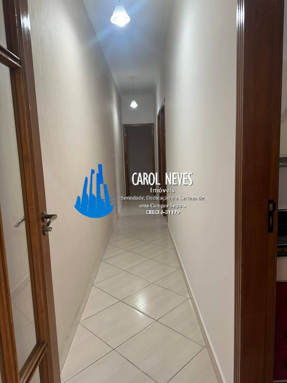 Casa à venda com 3 quartos, 110m² - Foto 16