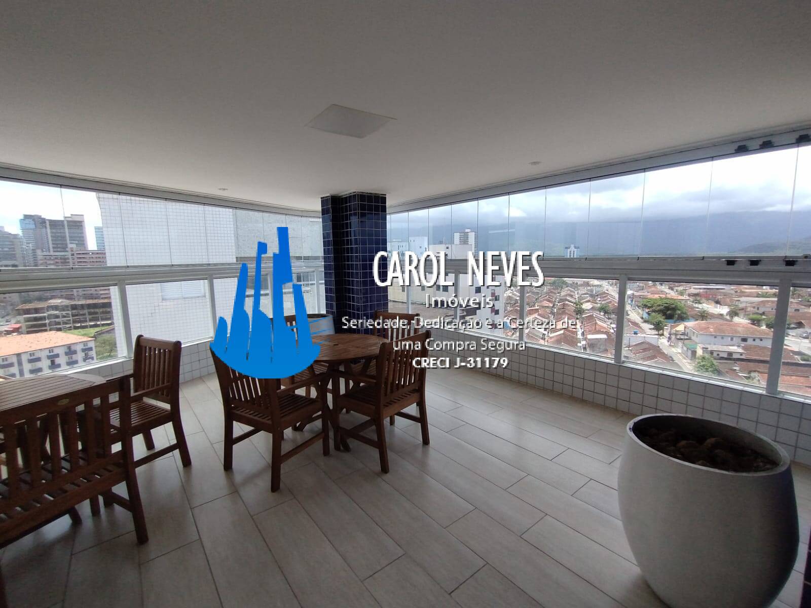 Apartamento à venda com 2 quartos, 70m² - Foto 4