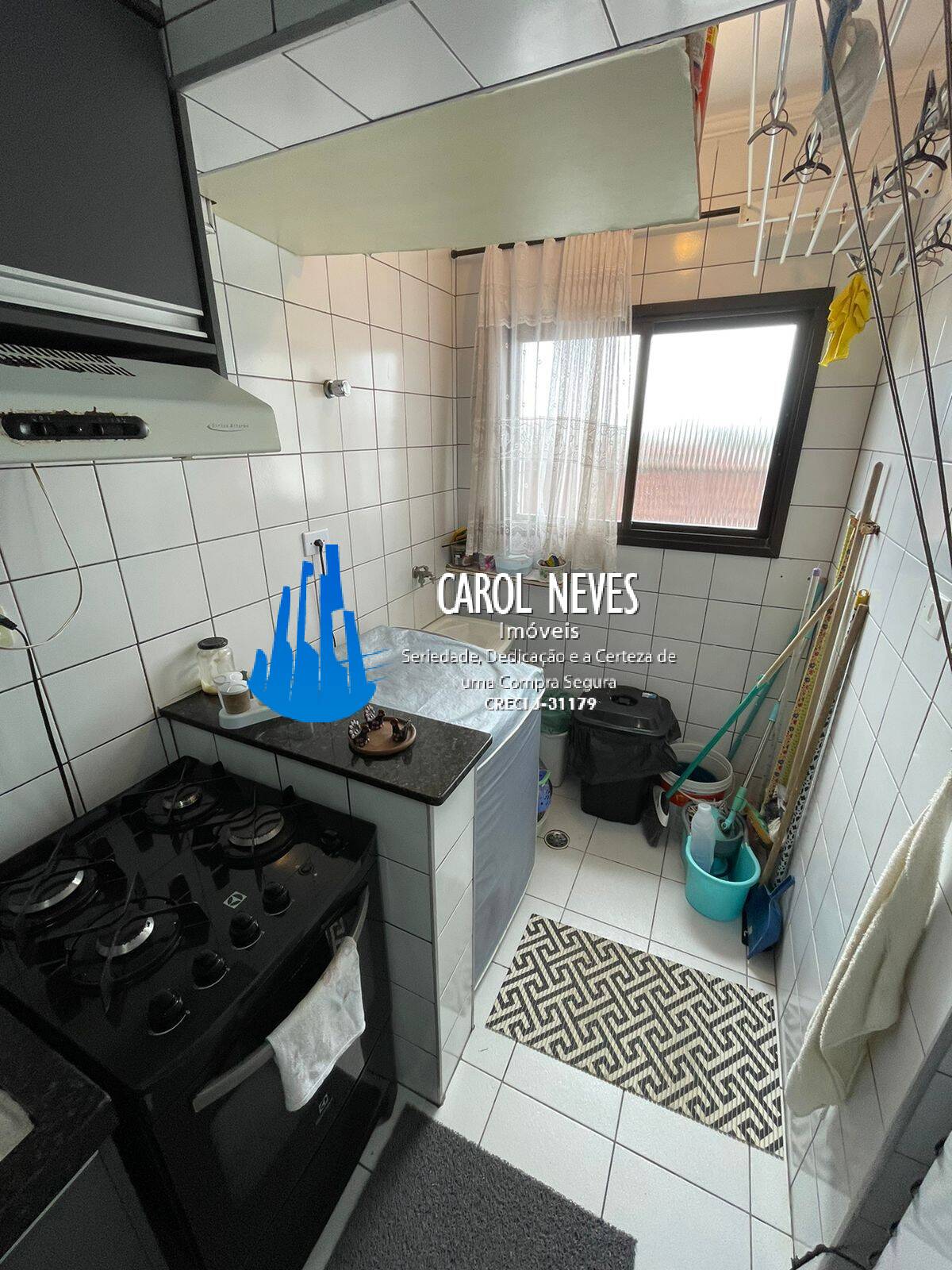 Apartamento à venda com 2 quartos, 75m² - Foto 12