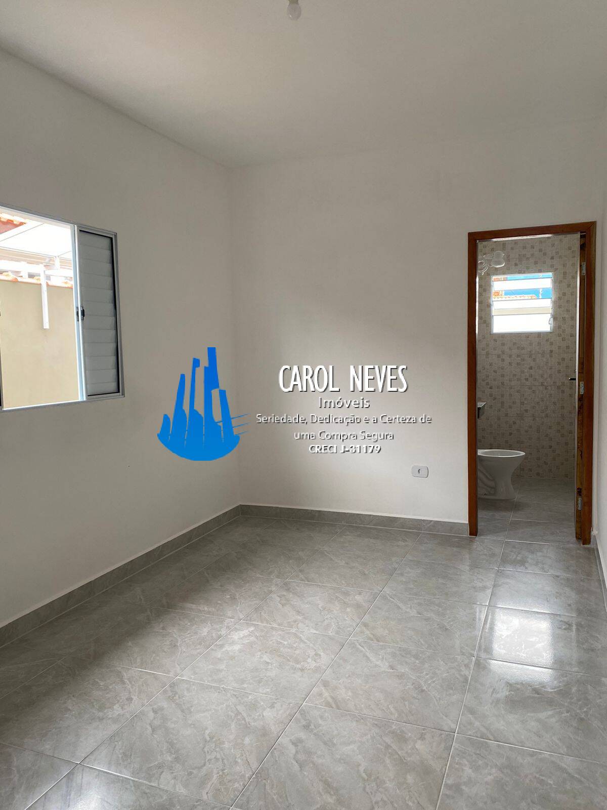 Casa à venda com 2 quartos, 60m² - Foto 6