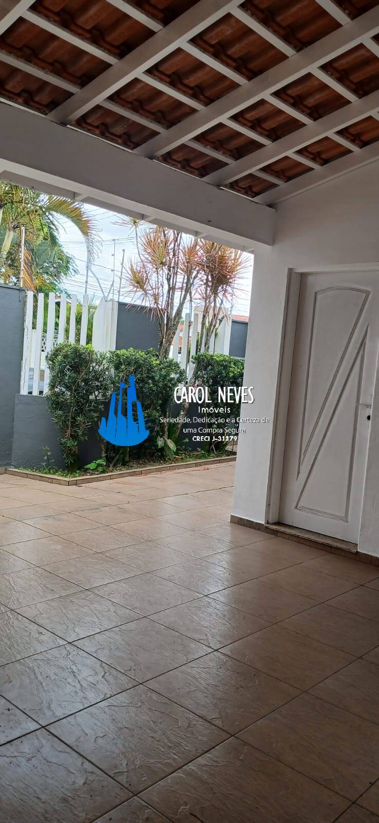 Casa à venda com 2 quartos, 156m² - Foto 3