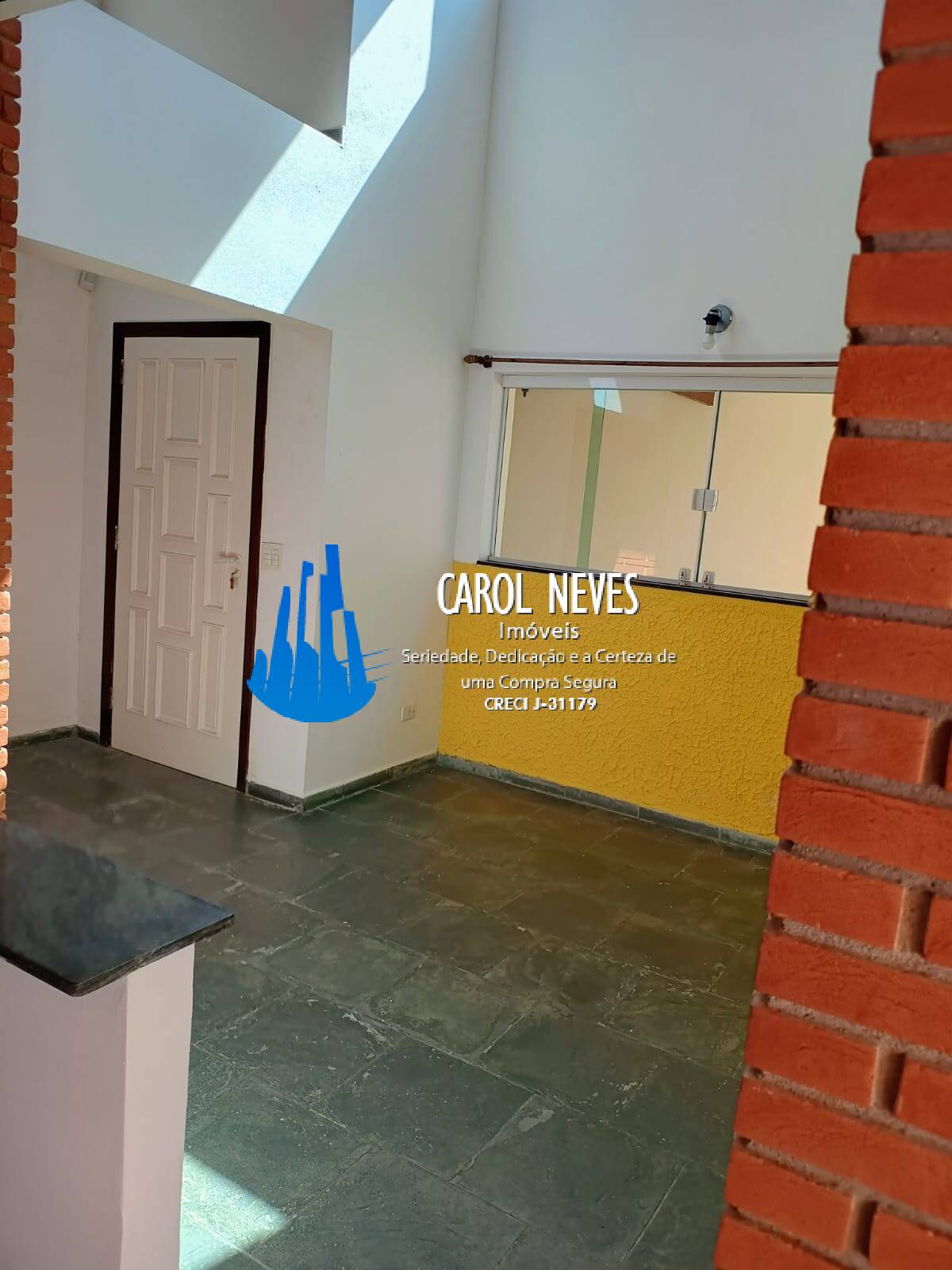 Casa à venda e aluguel com 6 quartos, 261m² - Foto 18