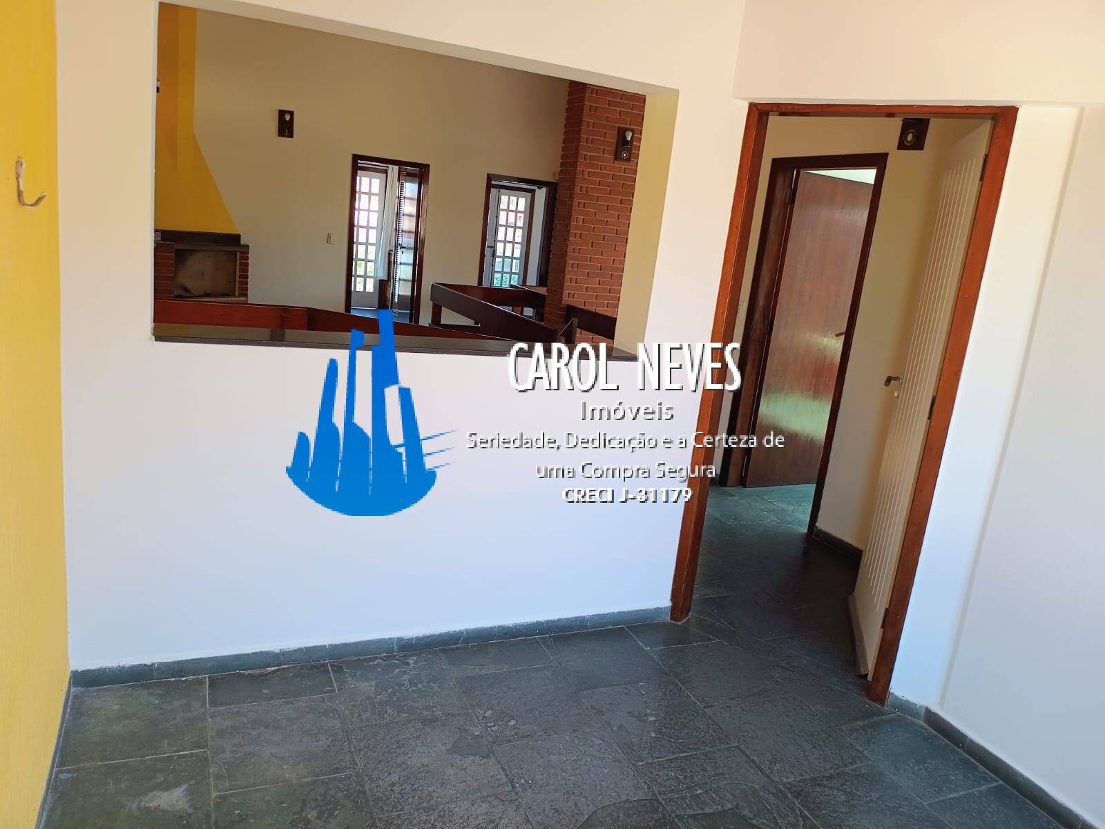 Casa à venda e aluguel com 6 quartos, 261m² - Foto 19