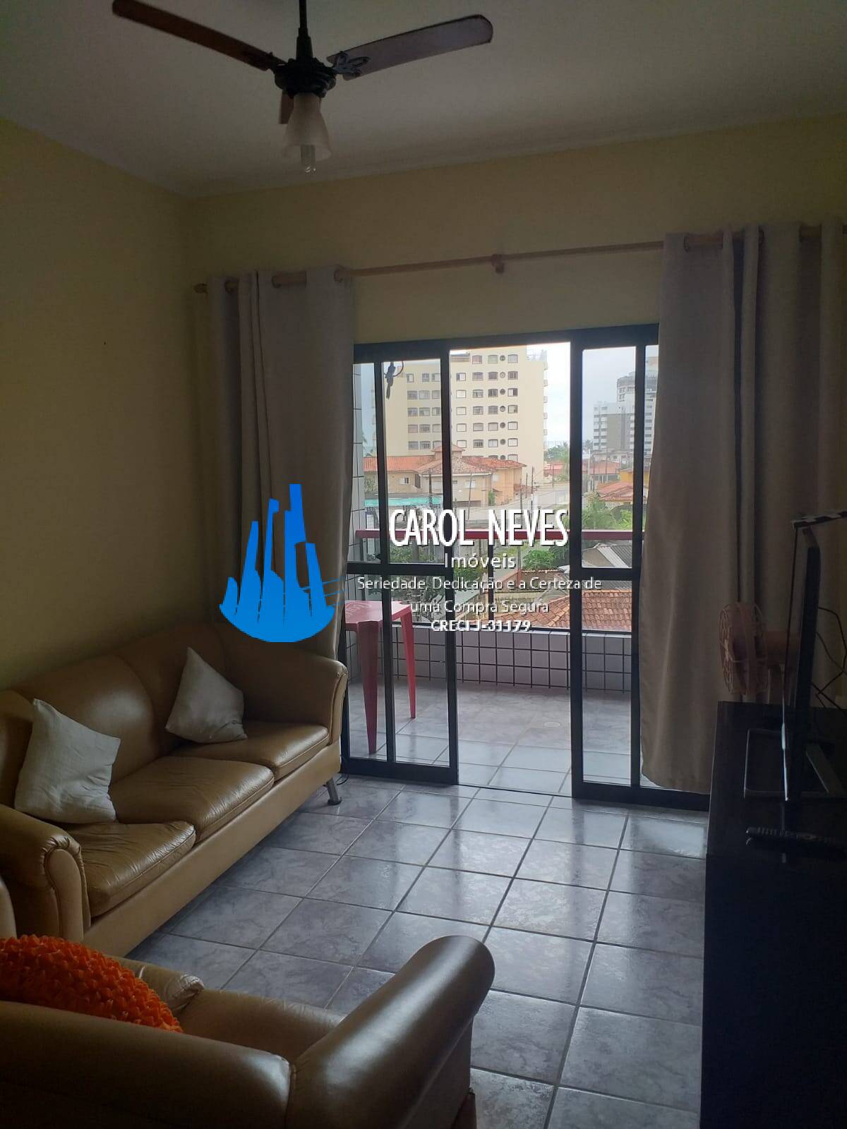 Apartamento à venda com 2 quartos, 84m² - Foto 2