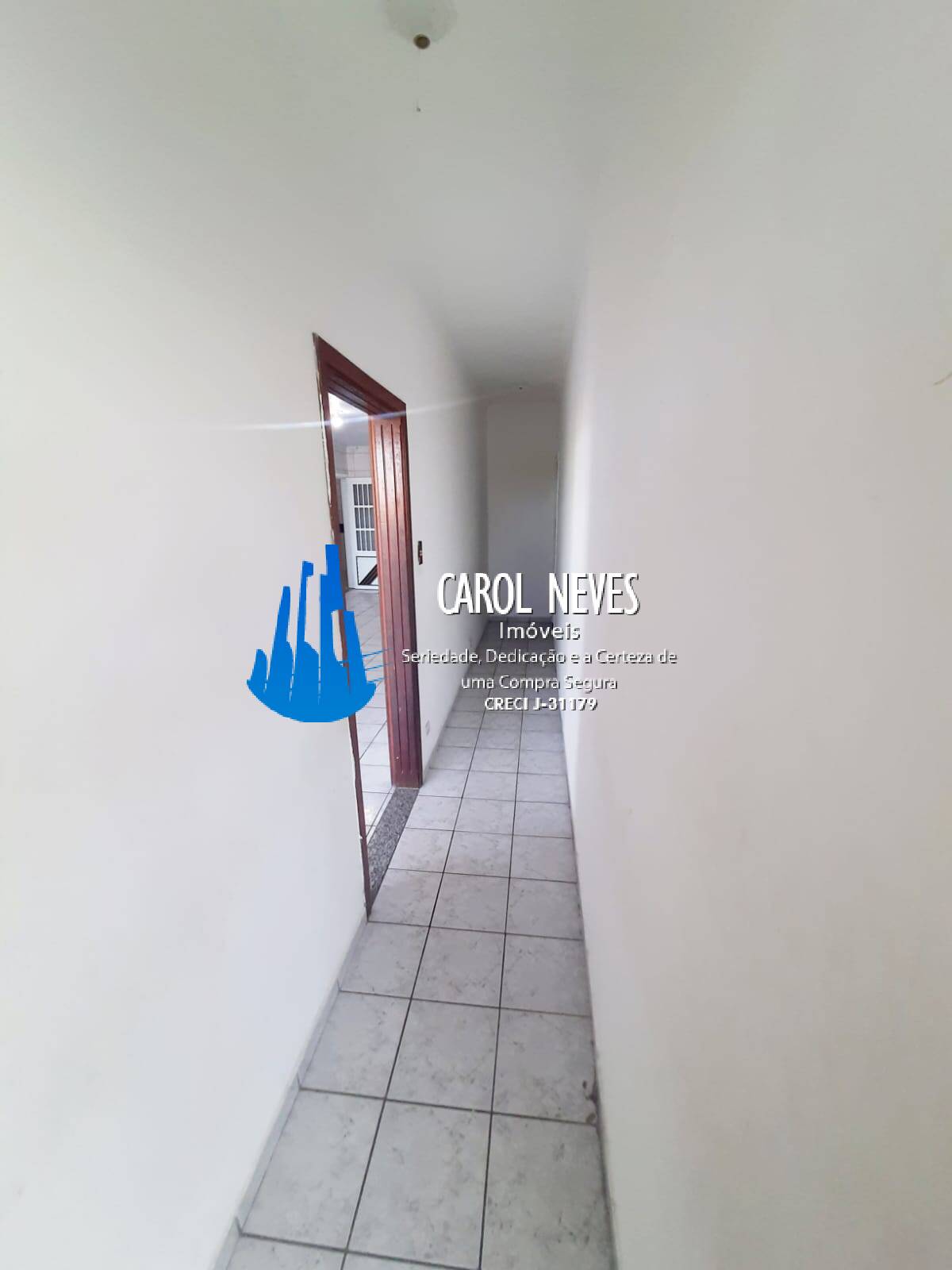 Casa para alugar com 3 quartos, 300m² - Foto 13