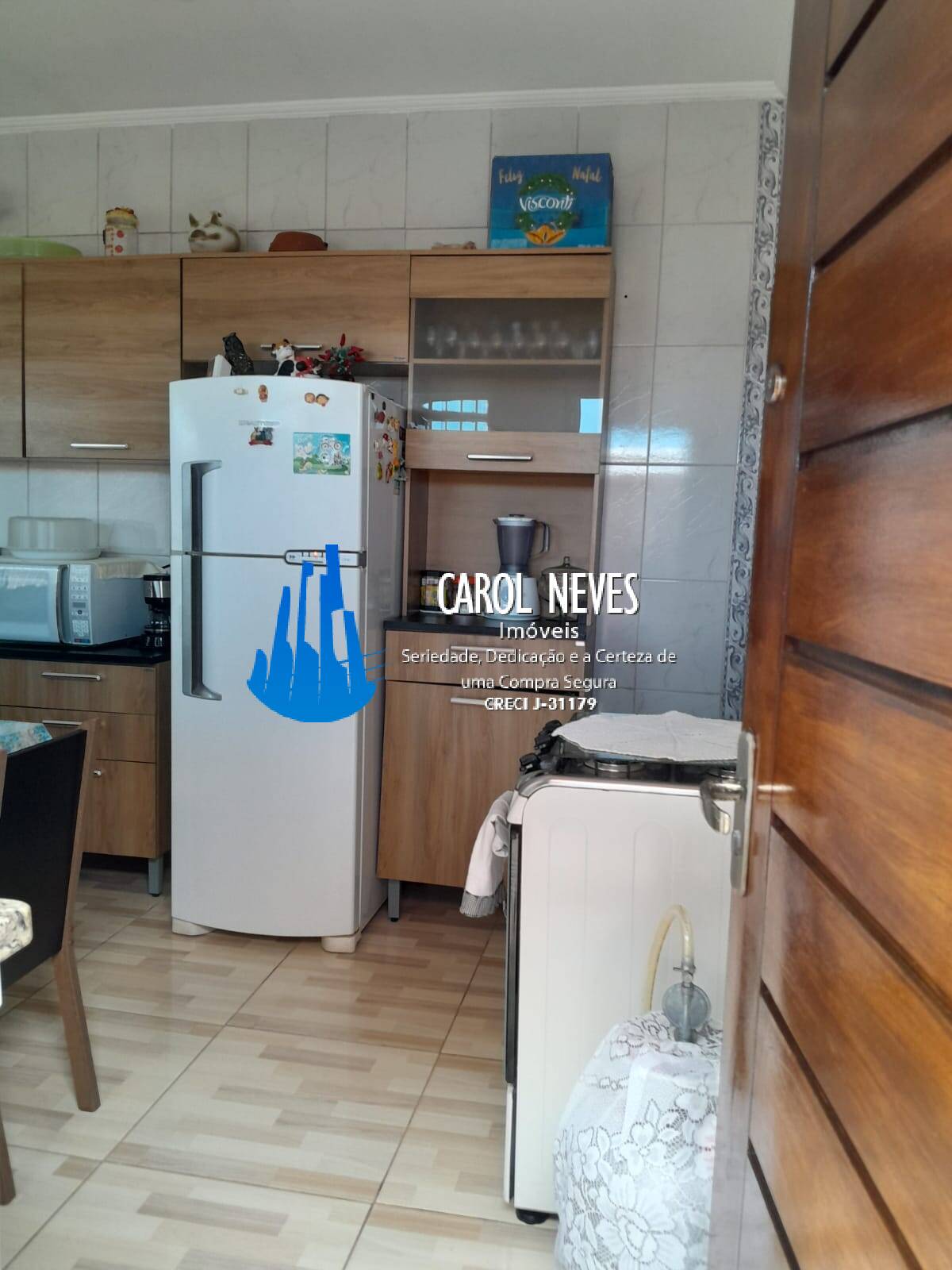 Casa à venda com 2 quartos, 60m² - Foto 17