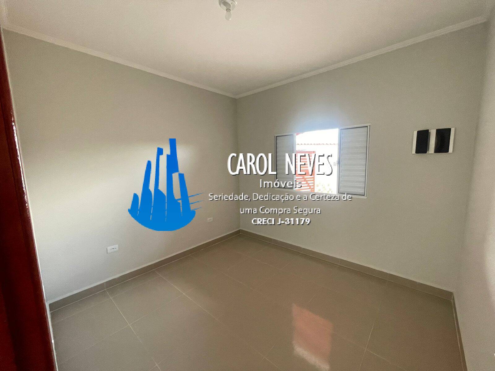 Casa à venda com 2 quartos, 79m² - Foto 7