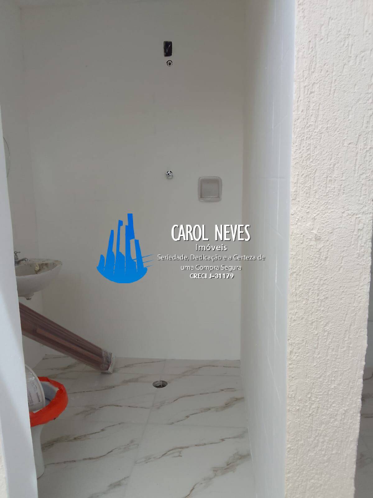 Casa à venda com 2 quartos, 90m² - Foto 10