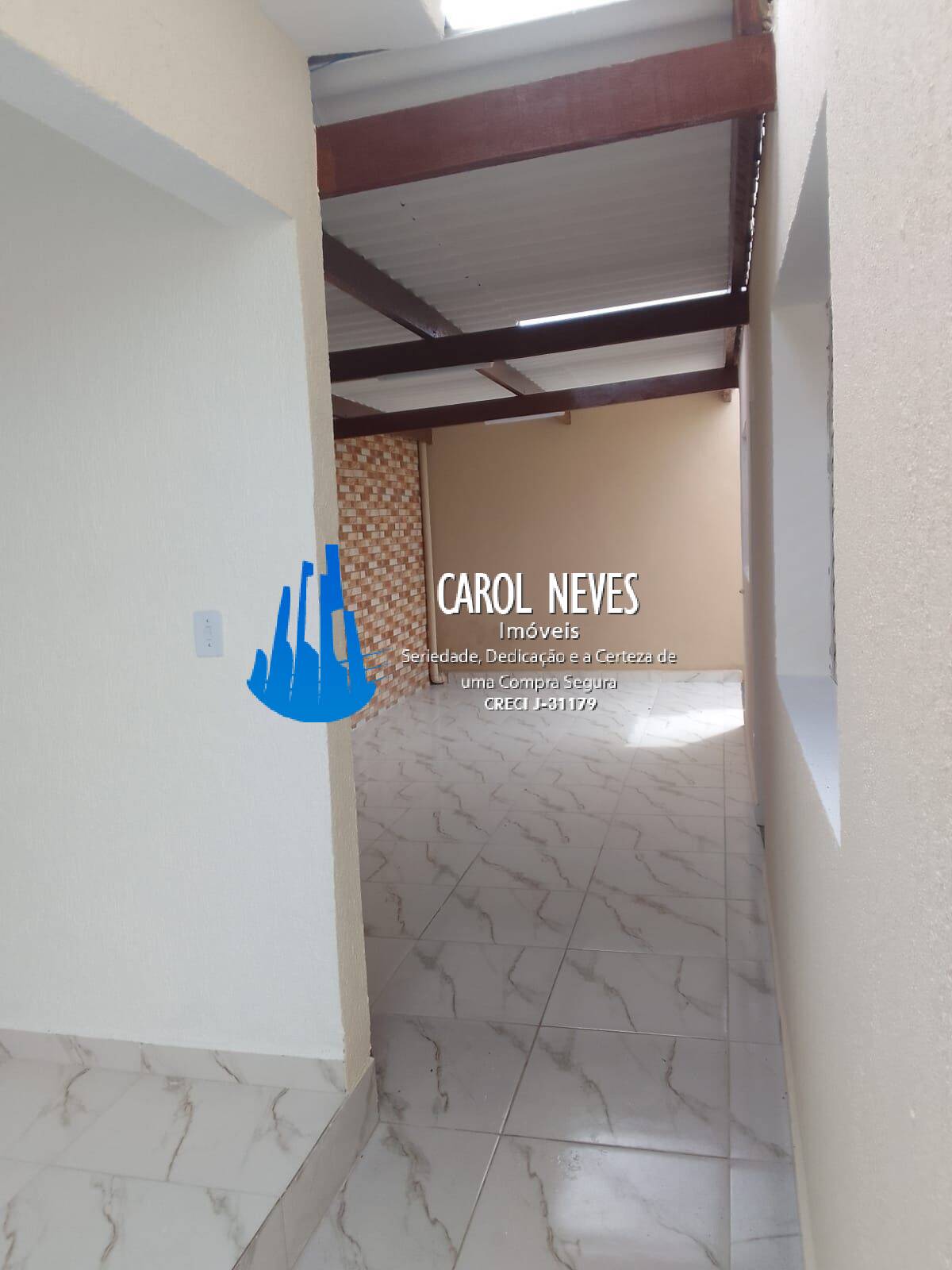 Casa à venda com 2 quartos, 90m² - Foto 14