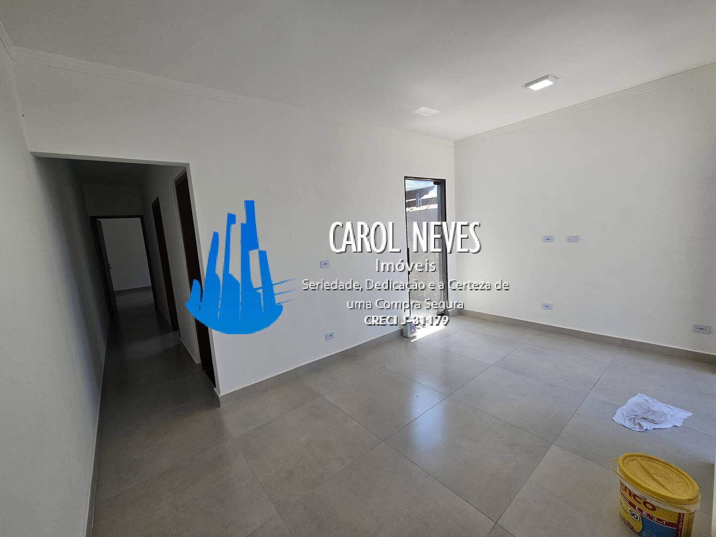 Casa à venda com 2 quartos, 64m² - Foto 11