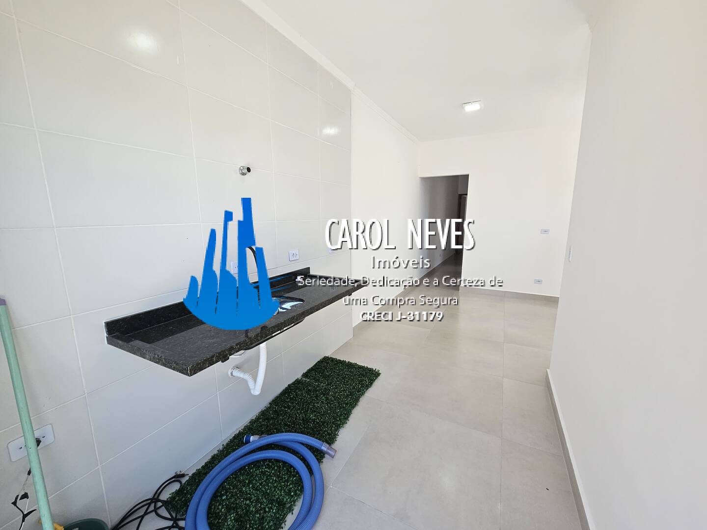 Casa à venda com 2 quartos, 64m² - Foto 12