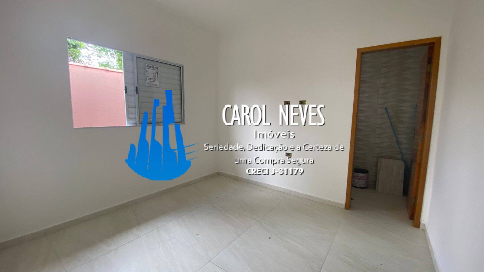 Casa à venda com 2 quartos, 60m² - Foto 13