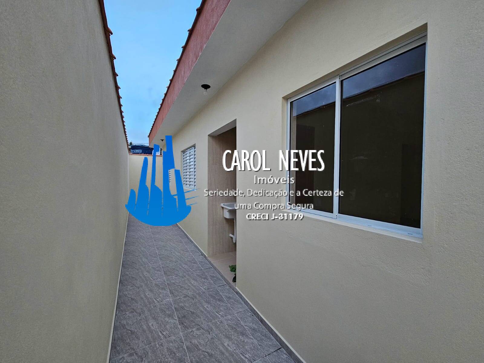 Casa à venda com 2 quartos, 60m² - Foto 5