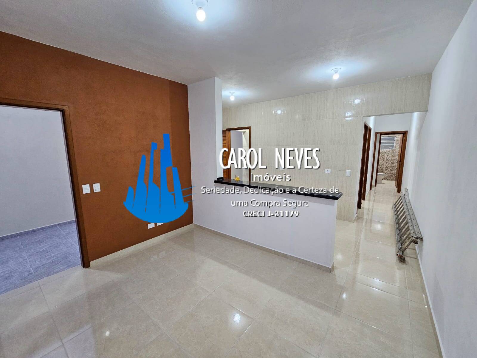 Casa à venda com 2 quartos, 60m² - Foto 11