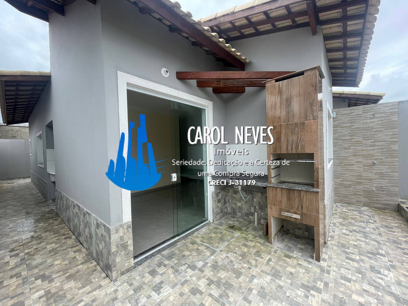 Casa à venda com 2 quartos, 54m² - Foto 3