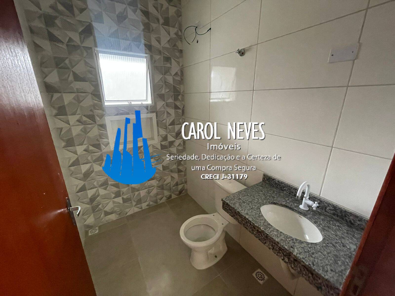 Casa à venda com 2 quartos, 54m² - Foto 9