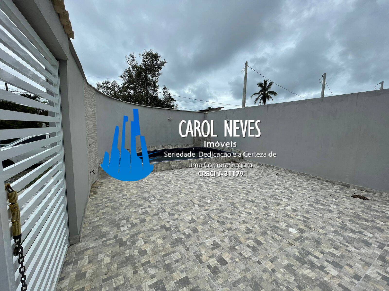 Casa à venda com 2 quartos, 54m² - Foto 2